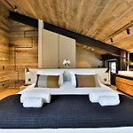 Sumptuous In Chamonix-mont-blanc Vakantiehuis Chamonix
